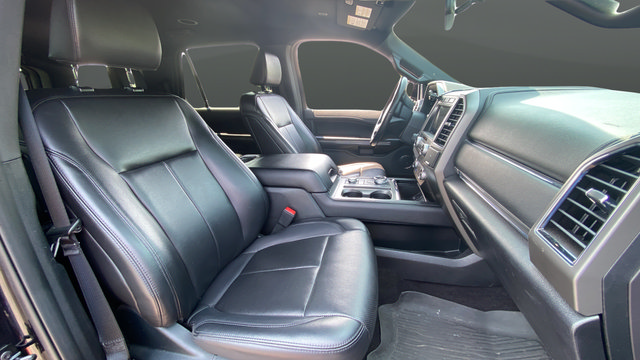 Used 2021 Ford Expedition XLT AWD/4WD image 23