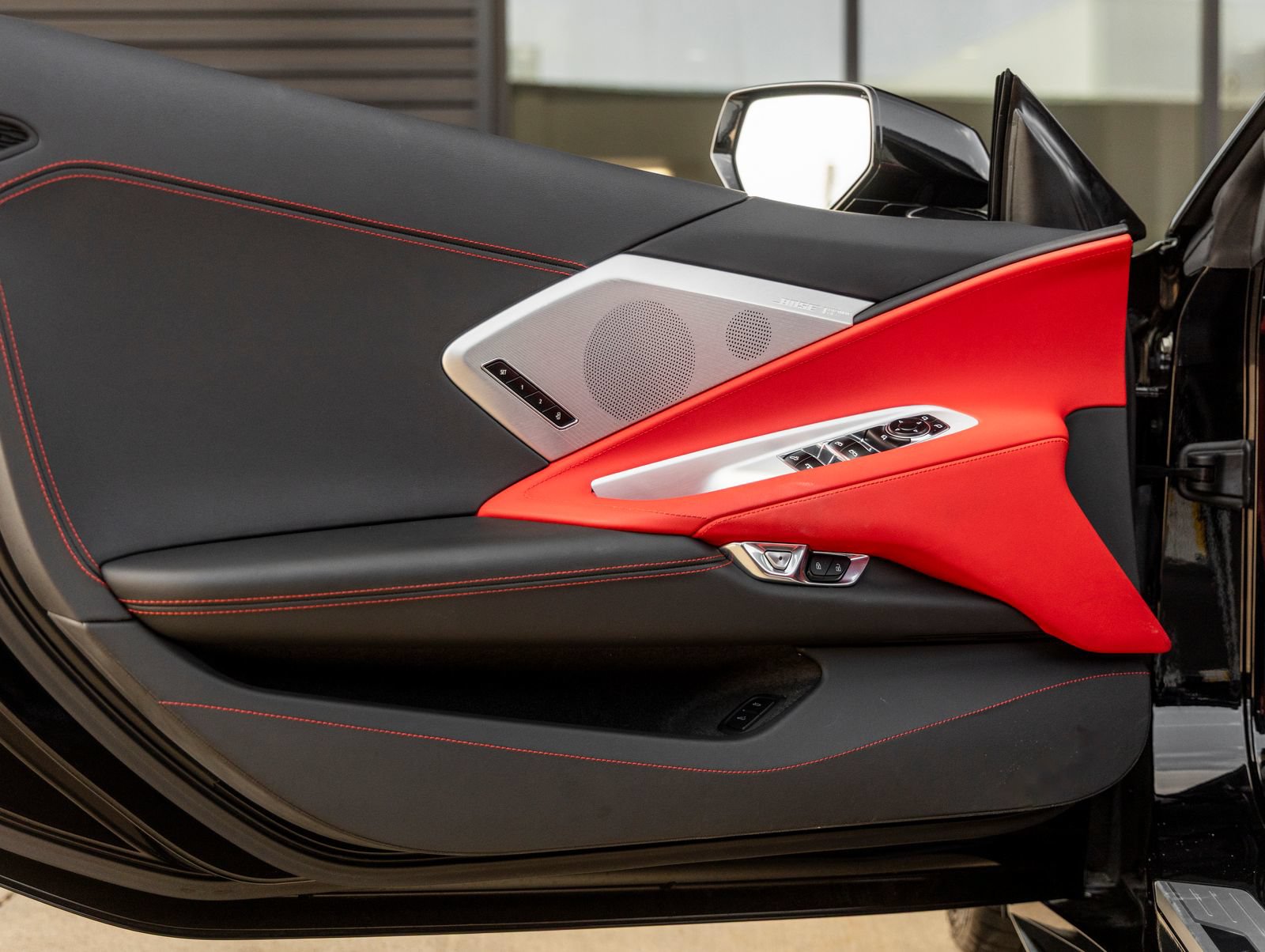 Used 2021 Chevrolet Corvette Stingray Preferred Conv w/ Z51 Performance Package RWD image 18
