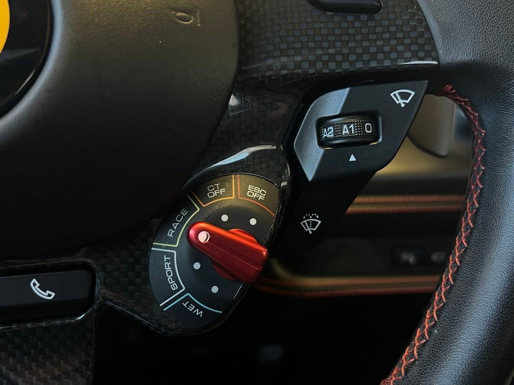 Used 2021 Ferrari F8 Tributo image 26