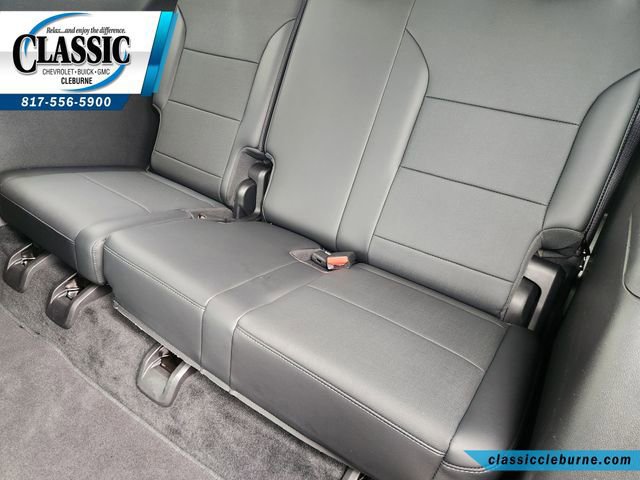 Used 2025 Buick Enclave Preferred FWD image 28