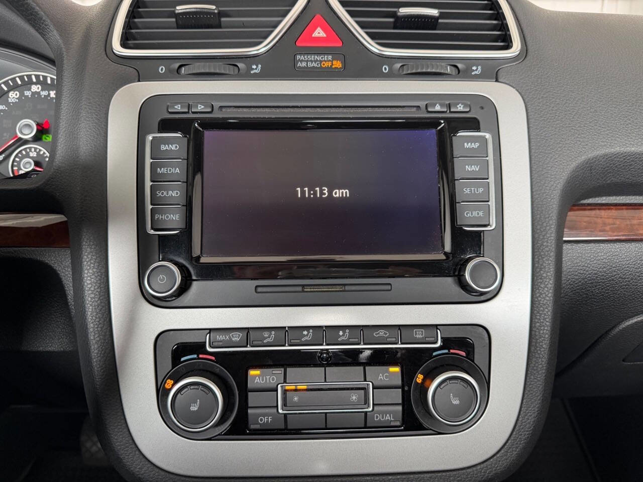 Used 2012 Volkswagen Eos Lux image 26