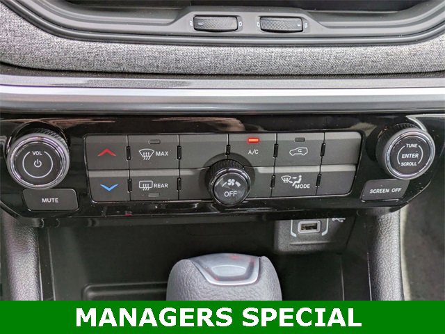 New 2025 Jeep Compass Sport image 20