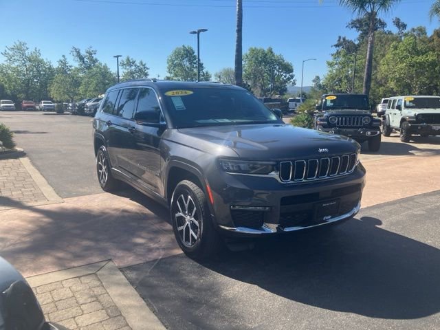 Used 2024 Jeep Grand Cherokee L Limited image 5