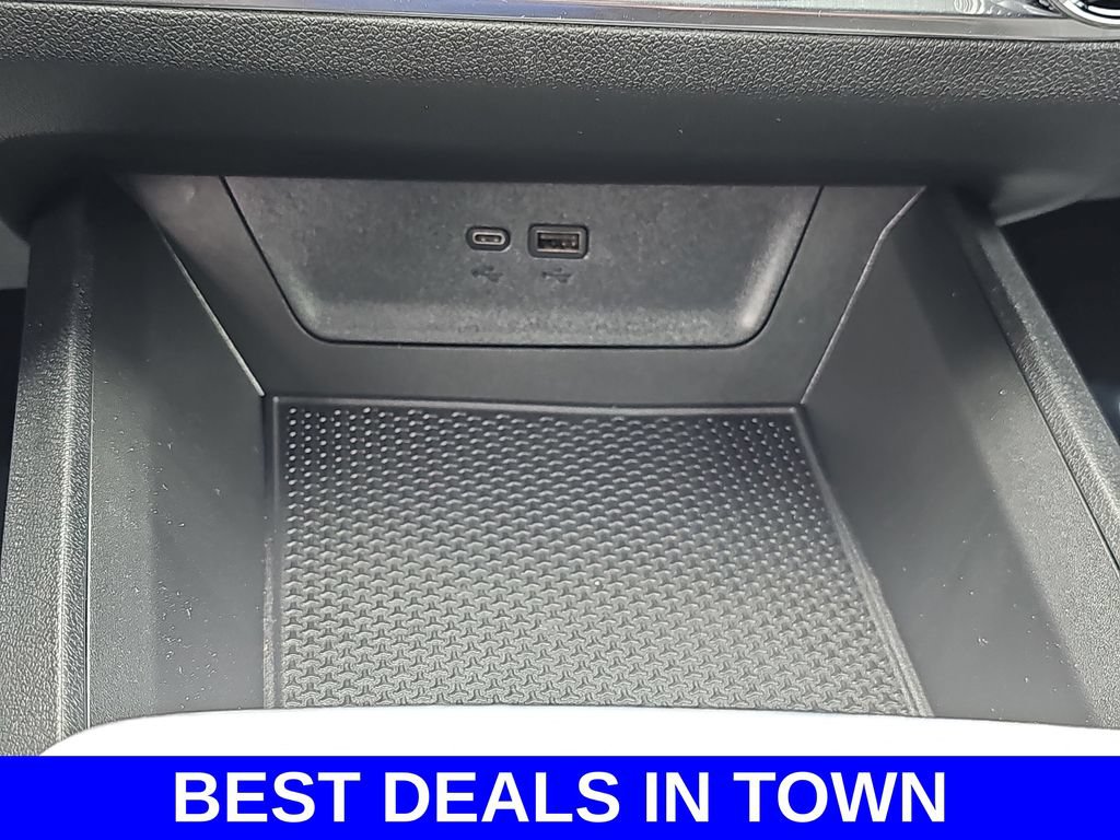 New 2026 Chevrolet Equinox LT w/ Safety and Technology Package FWD image 25