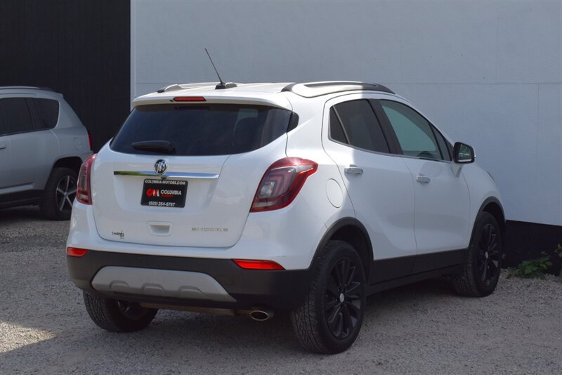 Used 2020 Buick Encore Essence FWD image 5