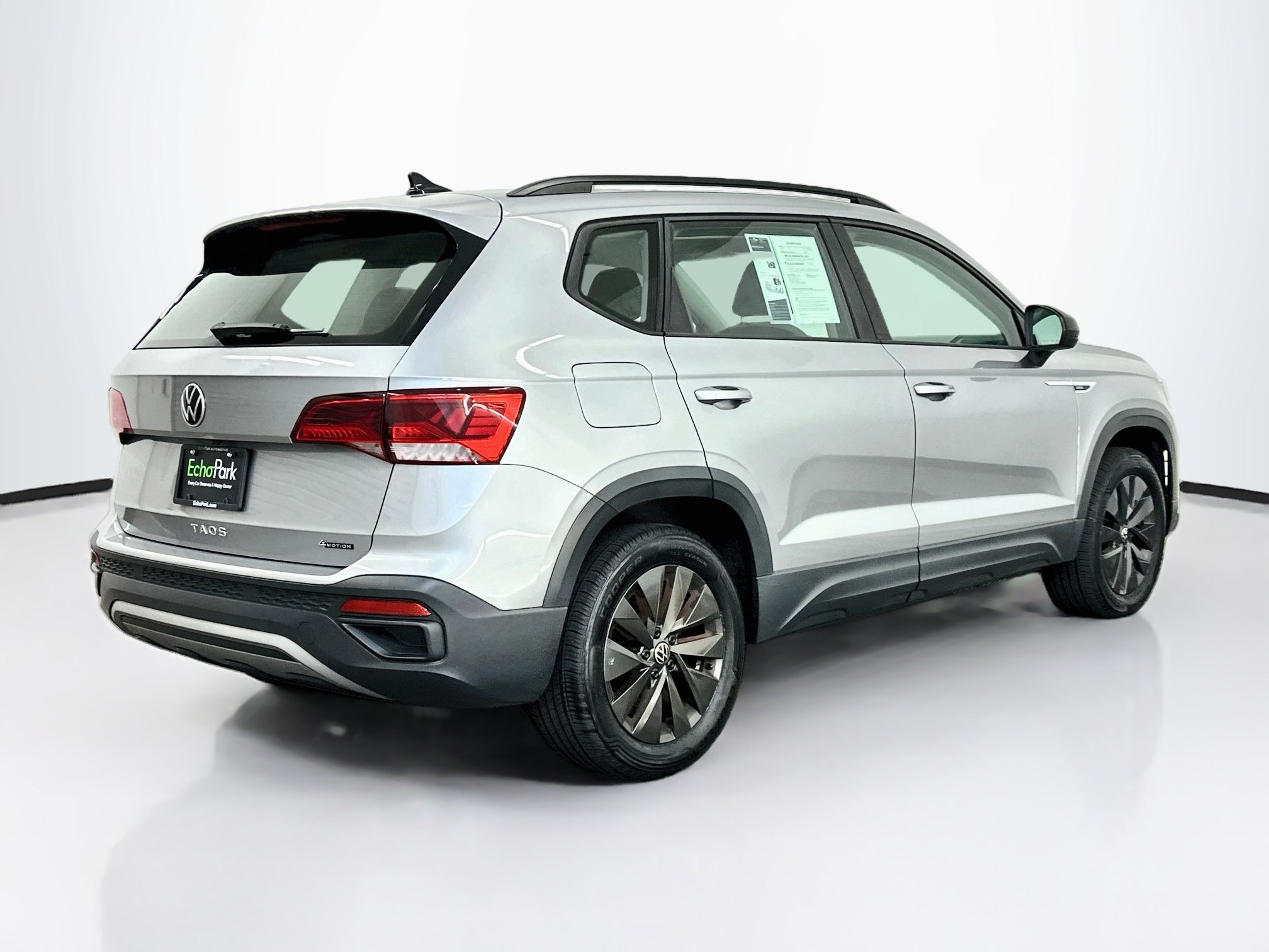 Used 2022 Volkswagen Taos S AWD/4WD image 9