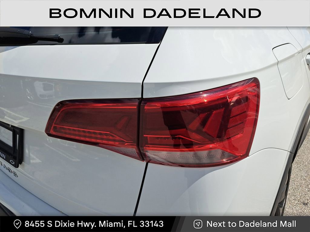 Used 2022 Volkswagen Taos S w/ IQ Drive S Package image 11