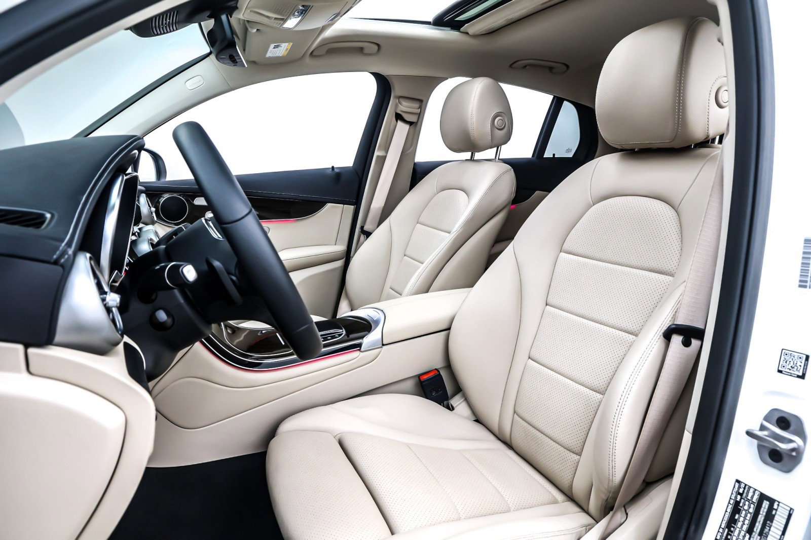 Certified 2023 Mercedes-Benz GLC 300 4MATIC Coupe image 18