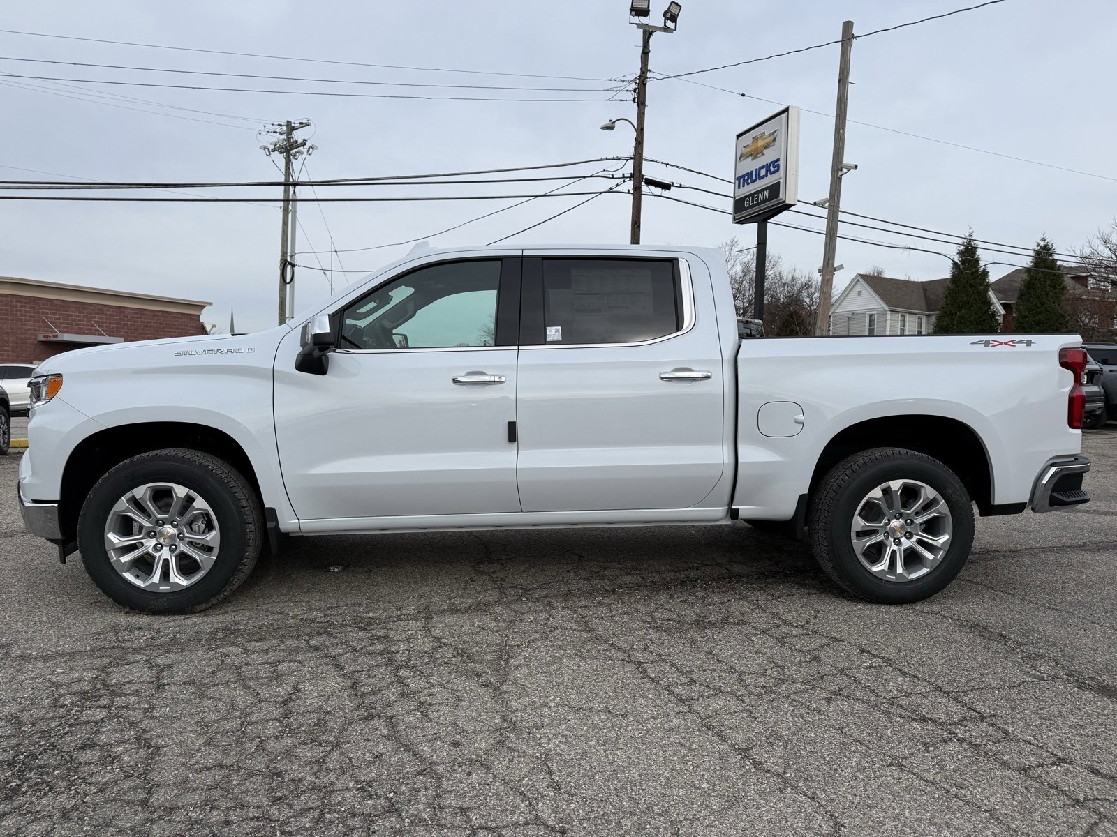 New 2026 Chevrolet Silverado 1500 LTZ w/ LTZ Premium Package image 3