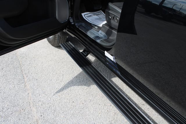 Used 2024 GMC Sierra 3500 Denali w/ Denali Reserve Package image 19