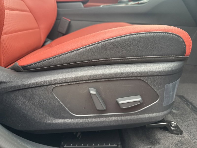 New 2026 Kia Sportage SX Prestige image 18