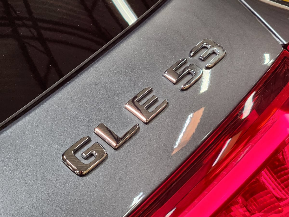 Used 2023 Mercedes-Benz GLE 53 AMG 4MATIC image 25