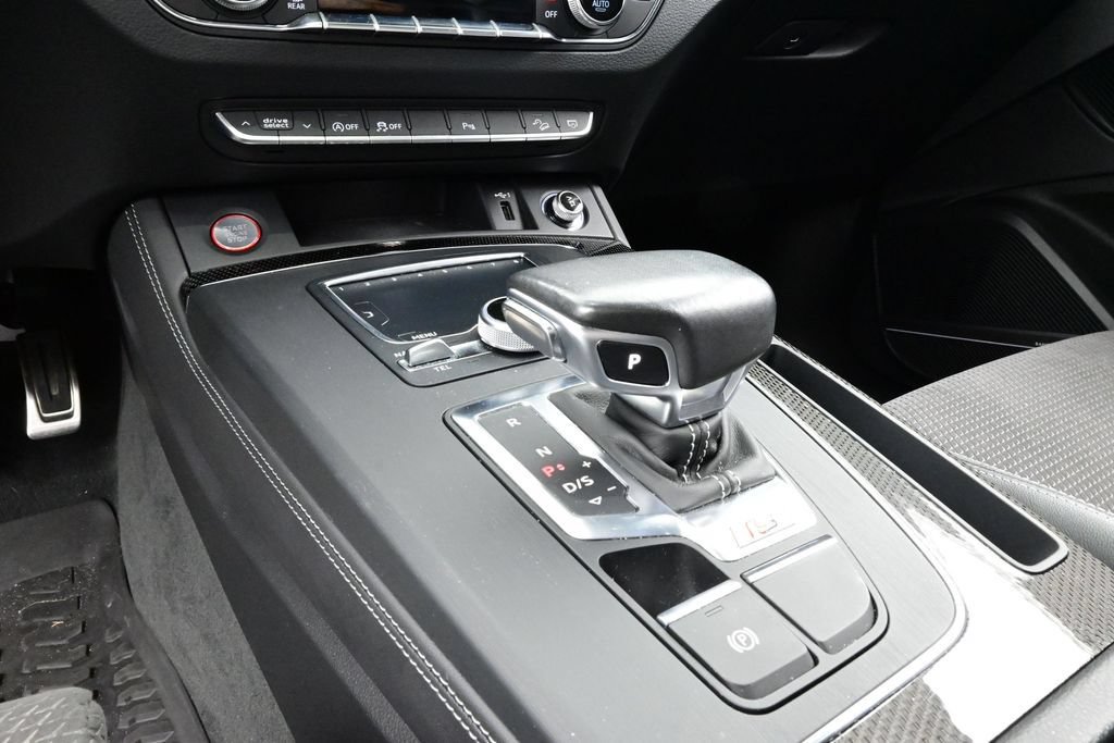 Used 2020 Audi SQ5 Premium Plus w/ Premium Plus Package AWD/4WD image 13