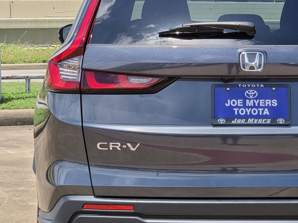 Used 2023 Honda CR-V EX image 10