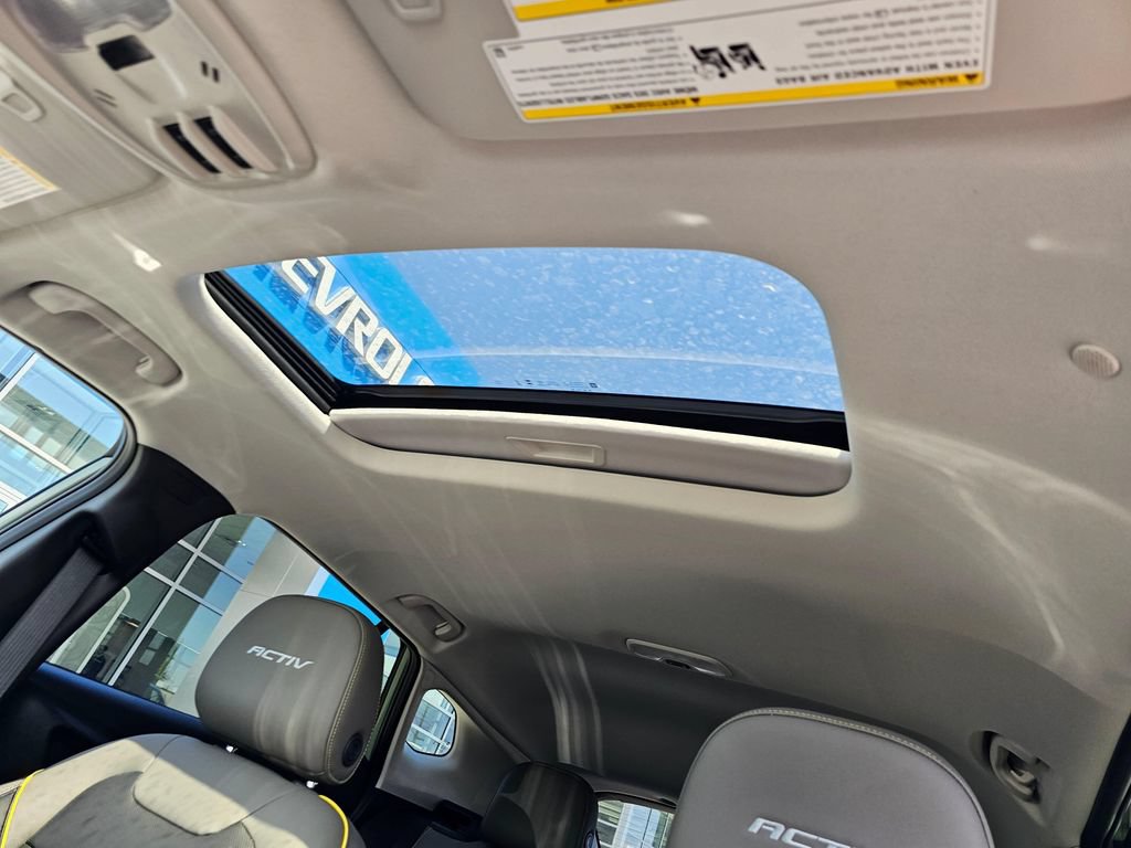 New 2026 Chevrolet Trax ACTIV w/ Sunroof Package FWD image 21