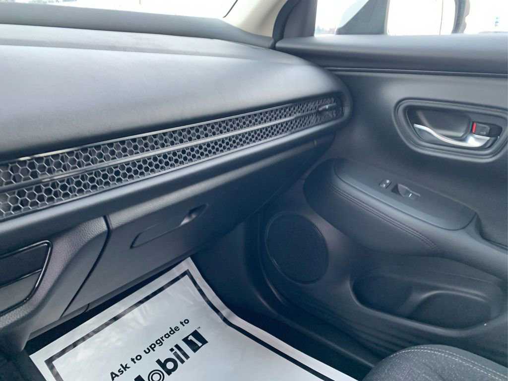 Used 2023 Honda HR-V LX image 27