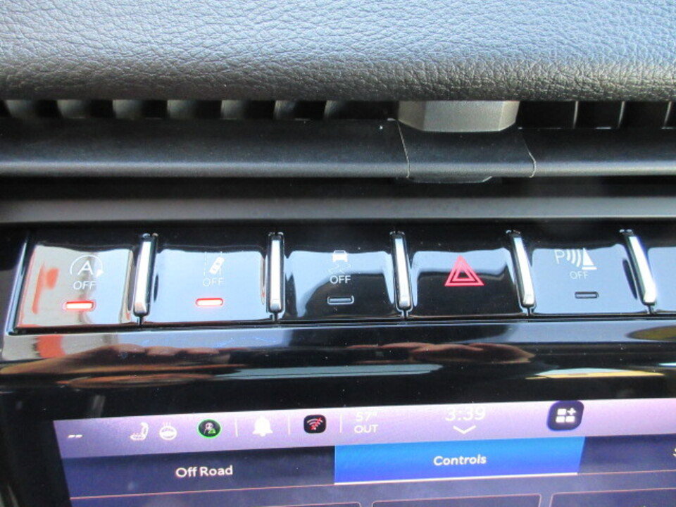 Used 2023 Jeep Grand Cherokee L Limited w/ Trailer Tow Group (B) image 19