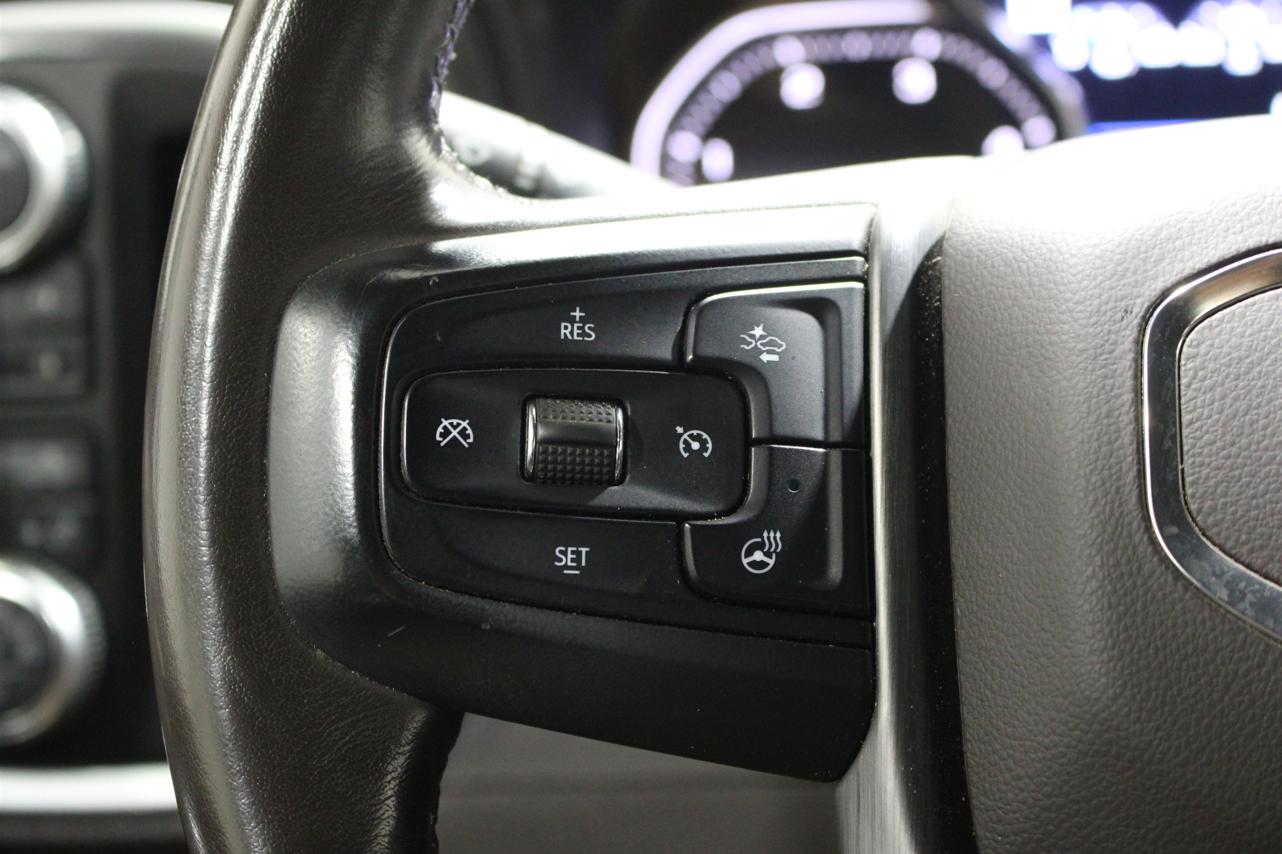 Used 2020 GMC Sierra 2500 Denali AWD/4WD image 12
