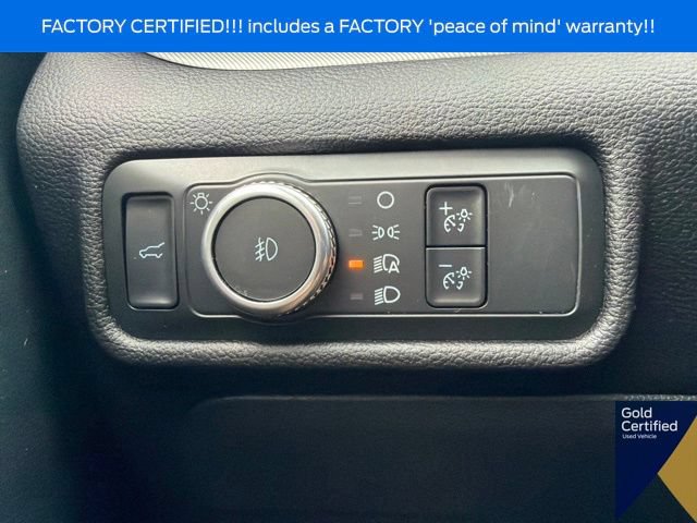 Certified 2022 Ford Explorer XLT w/ Equipment Group 202A AWD/4WD image 35