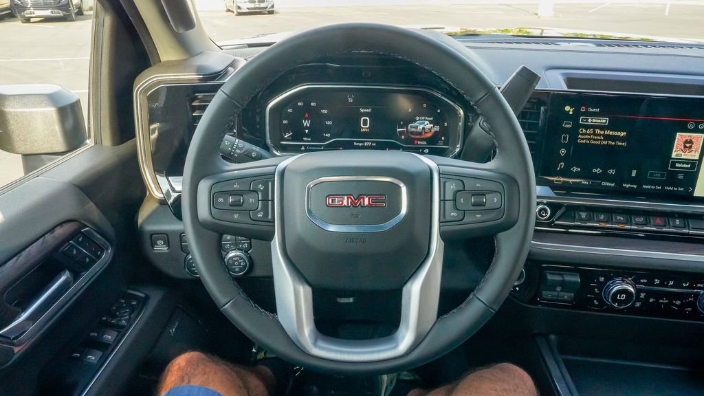 New 2025 GMC Sierra 2500 SLT w/ SLT Premium Package image 33