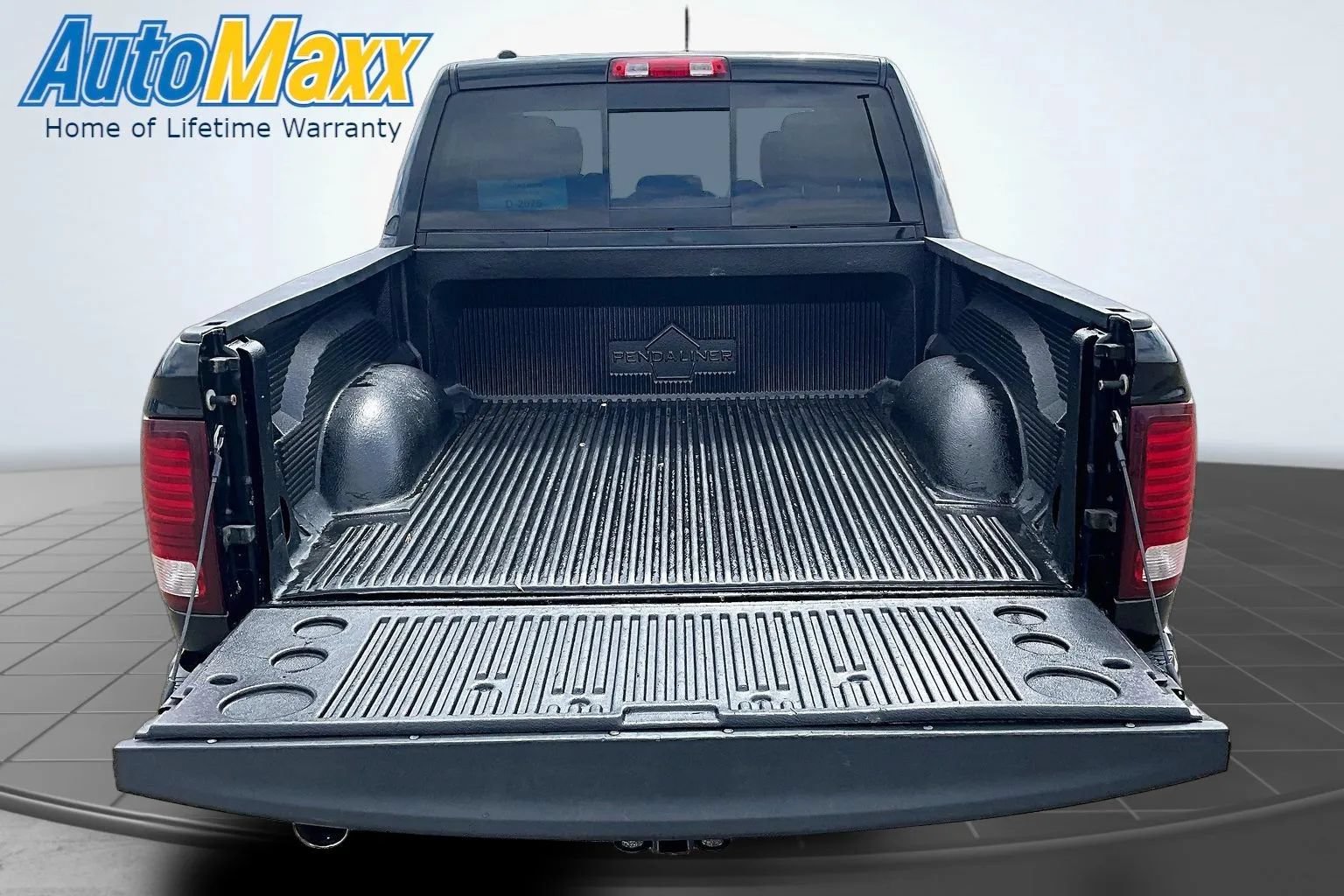 Used 2014 RAM 1500 Sport w/ Sport Premium Group AWD/4WD image 10