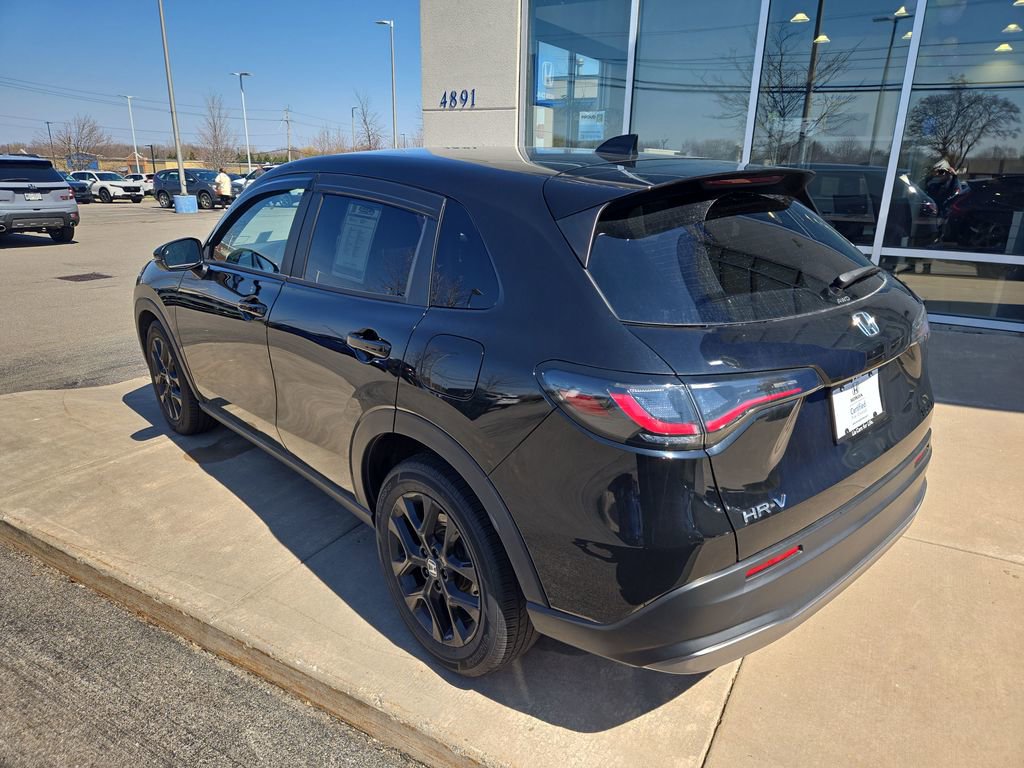Certified 2024 Honda HR-V Sport image 5