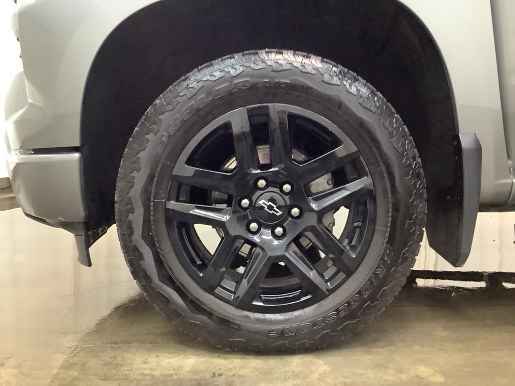 Used 2024 Chevrolet Silverado 1500 RST w/ Max Trailering Package AWD/4WD image 23