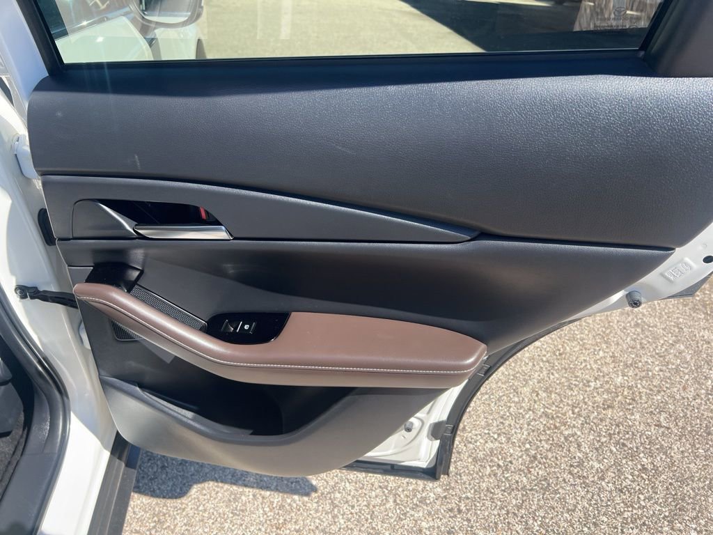 Used 2024 MAZDA CX-30 AWD 2.5 S w/ Premium Package image 18