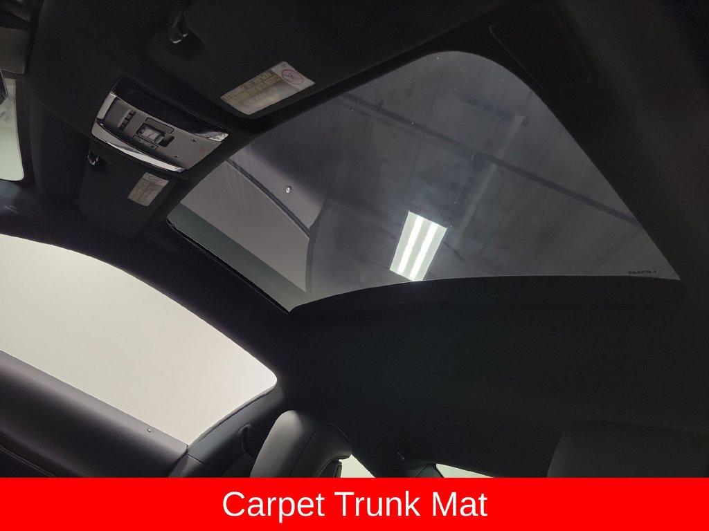 Used 2019 Lexus LC 500h w/ Convenience Package RWD image 14