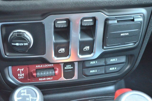 New 2026 Jeep Wrangler Sport AWD/4WD image 27
