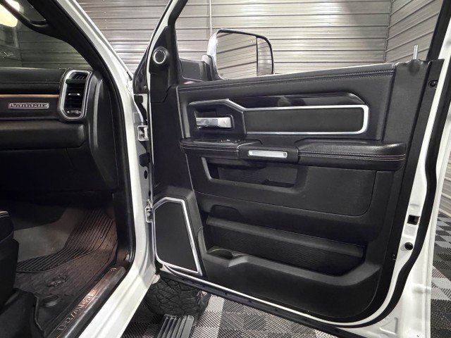 Used 2019 RAM 3500 Laramie image 35