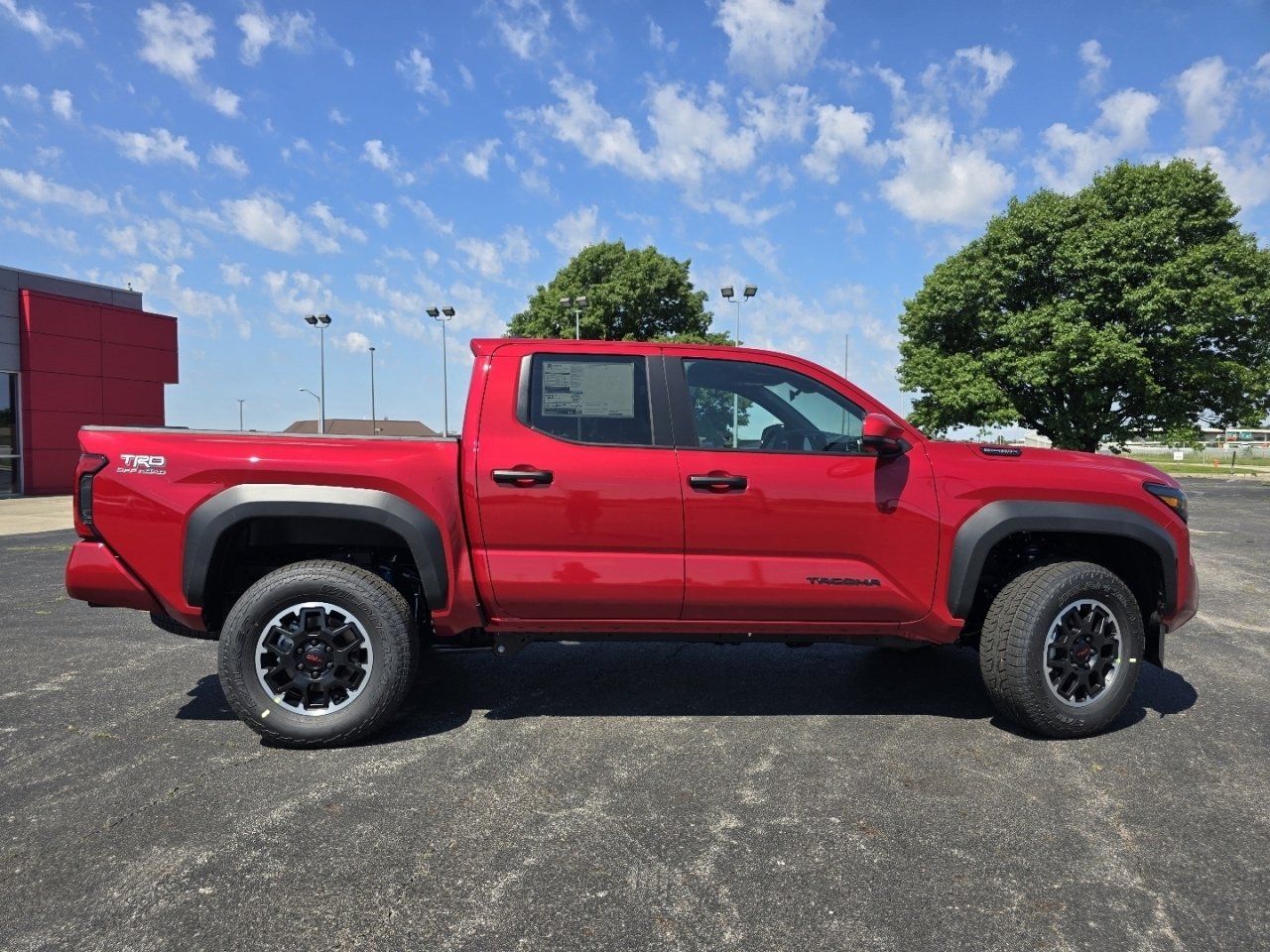 New 2026 Toyota Tacoma TRD Off-Road AWD/4WD image 17