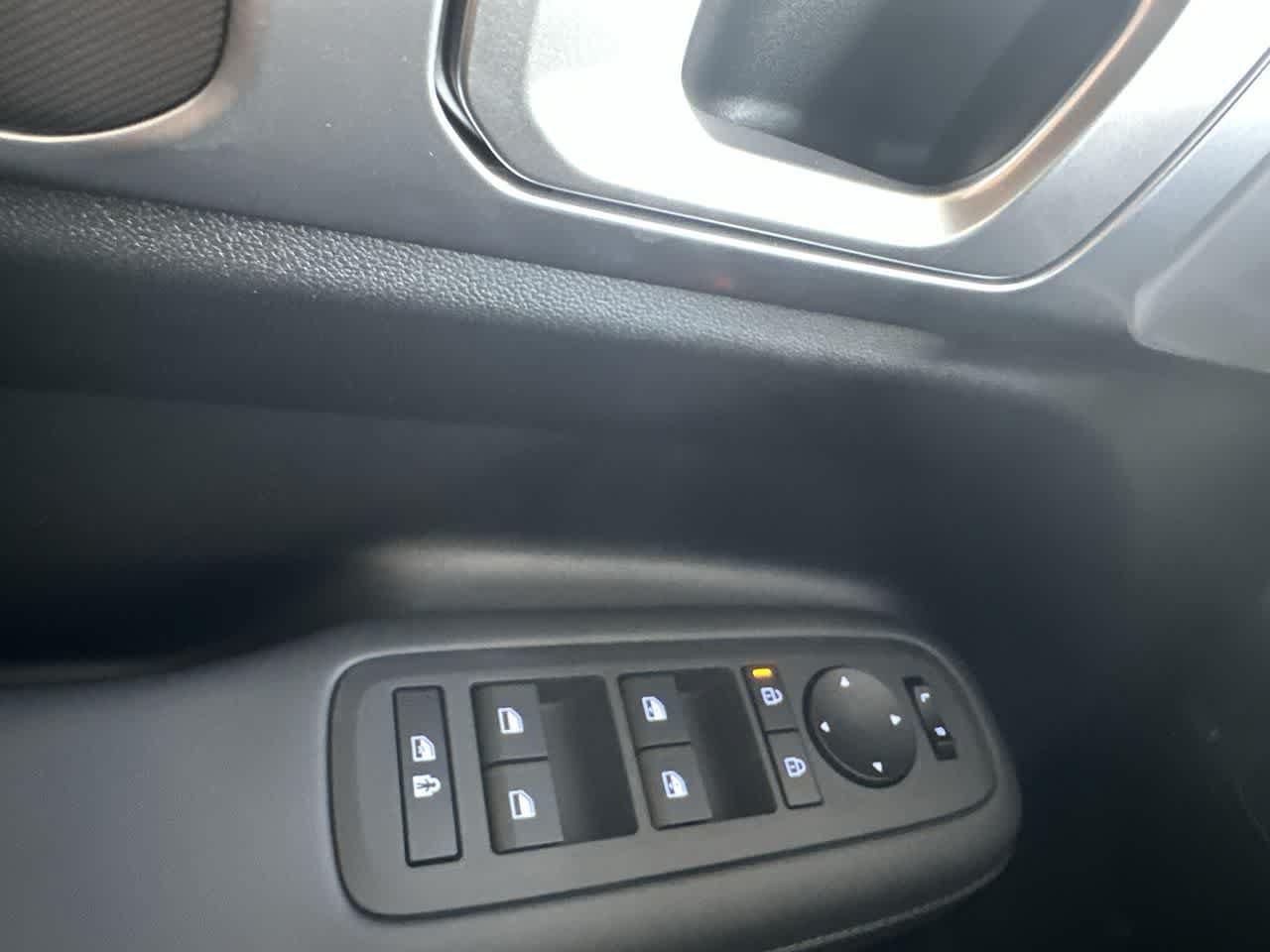 New 2027 Hyundai Santa Fe SEL FWD image 17