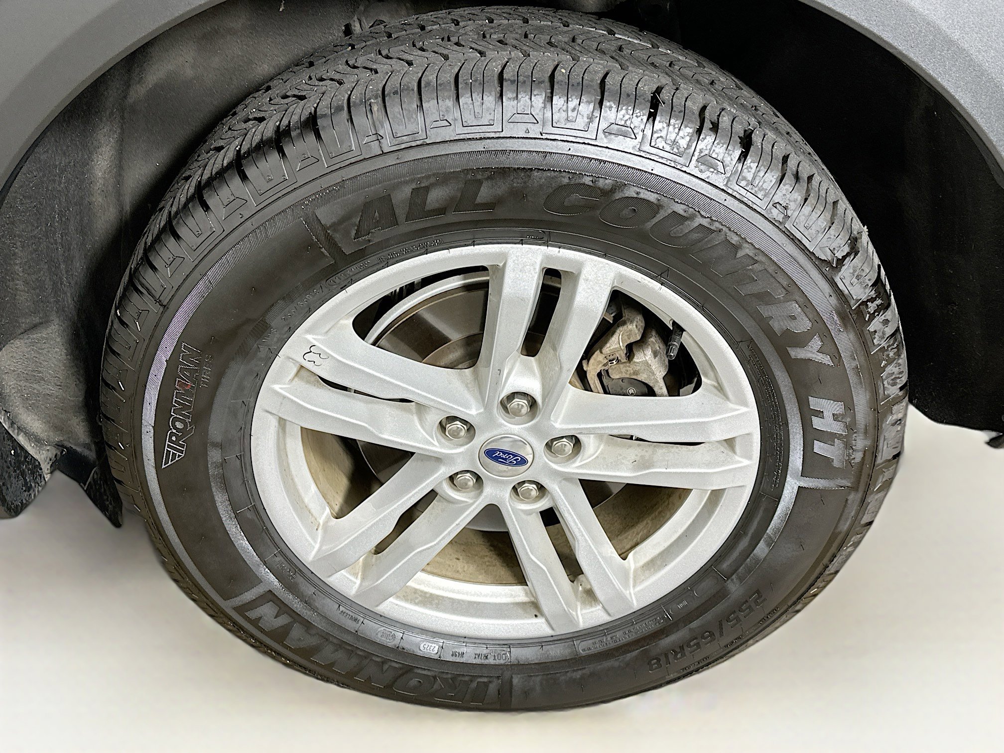 Used 2024 Ford Explorer XLT w/ Equipment Group 202A image 11