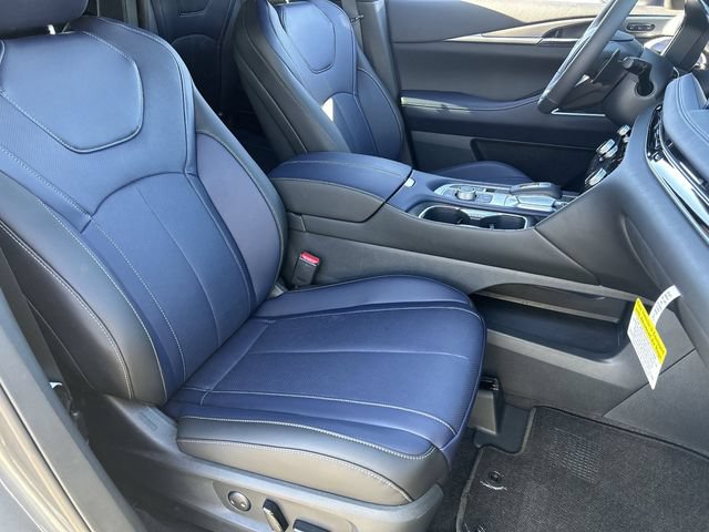 New 2027 INFINITI QX60 Sport w/ Dark Cargo Package AWD/4WD image 12