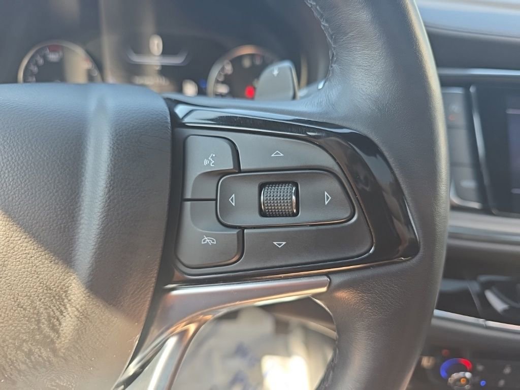 Used 2024 Buick Enclave Avenir w/ Avenir Technology Package FWD image 28