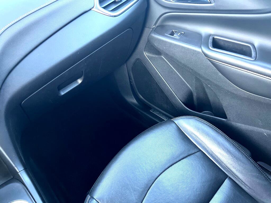Used 2019 Chevrolet Equinox Premier image 24