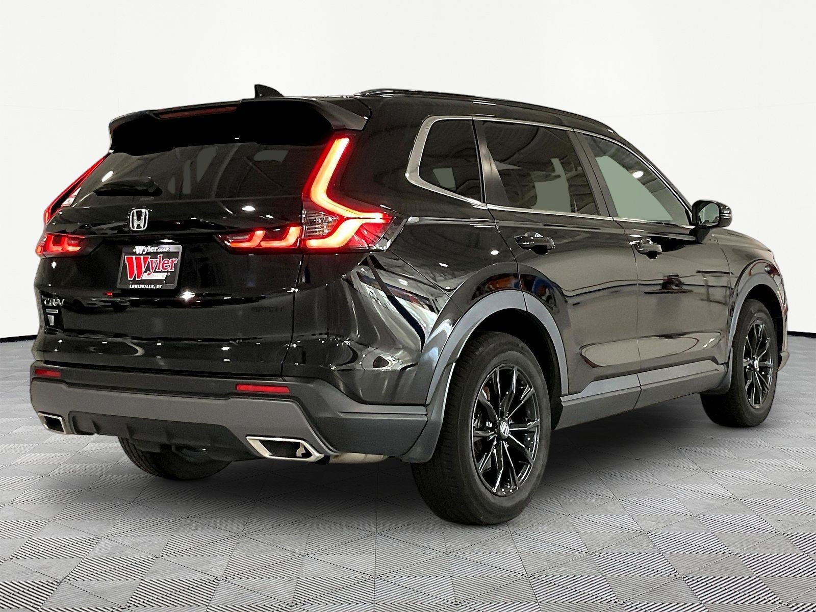 Certified 2025 Honda CR-V Sport-L image 6