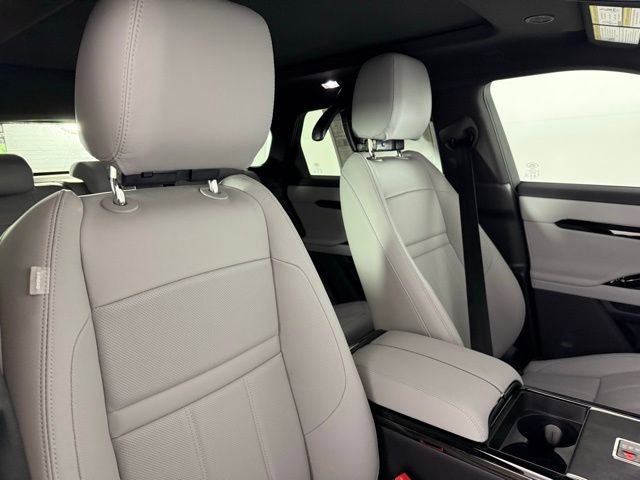 Certified 2026 Land Rover Range Rover Evoque S image 31