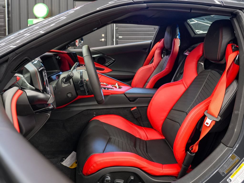 New 2027 Chevrolet Corvette Stingray Convertible w/ Stealth Interior Trim Package RWD image 11