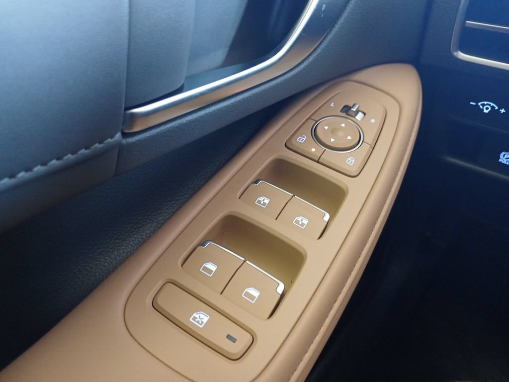 New 2026 Hyundai Sonata Limited FWD image 19