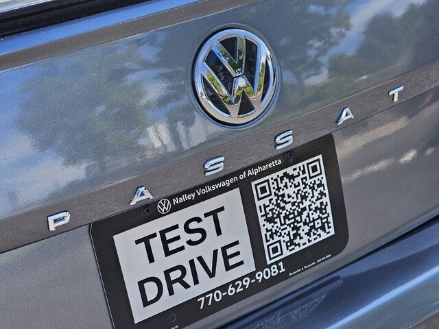 Used 2020 Volkswagen Passat 2.0T R-Line FWD image 30