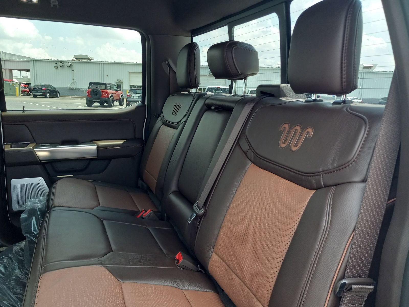 New 2025 Ford F250 King Ranch w/ Chrome Package AWD/4WD image 13