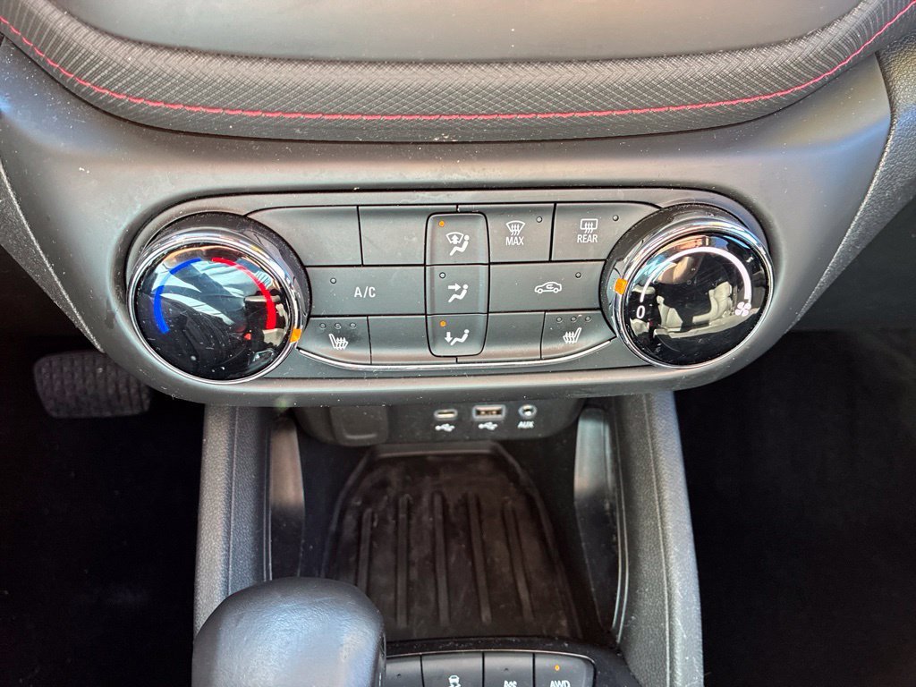 Used 2023 Chevrolet TrailBlazer RS AWD/4WD image 21