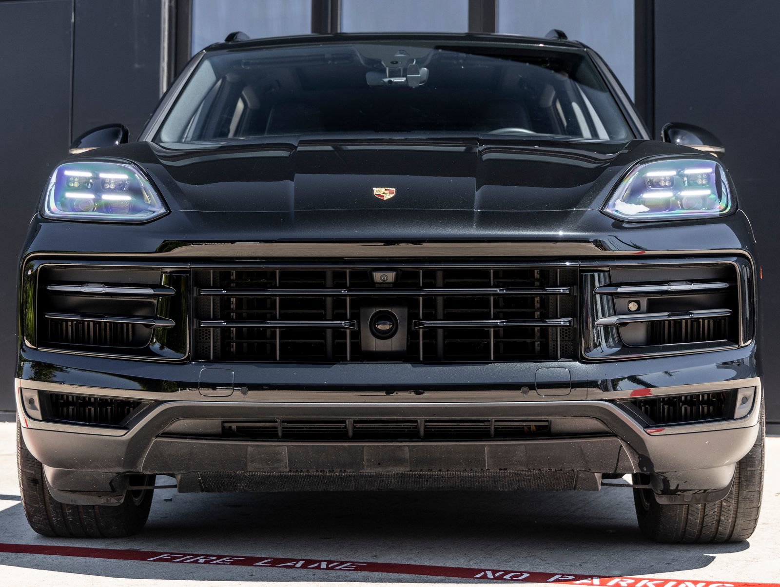 Used 2024 Porsche Cayenne S AWD/4WD image 8