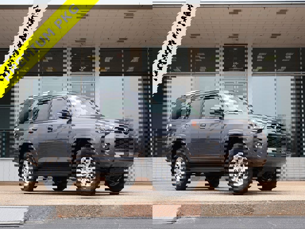 Used 2023 Toyota 4Runner SR5 Premium image 1