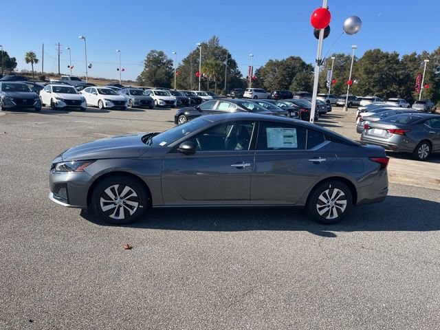 New 2025 Nissan Altima 2.5 S FWD image 5