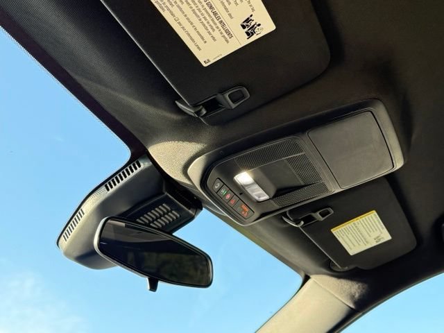 Used 2026 Chevrolet Equinox LT w/ LPO, Floor Liner Package FWD image 25