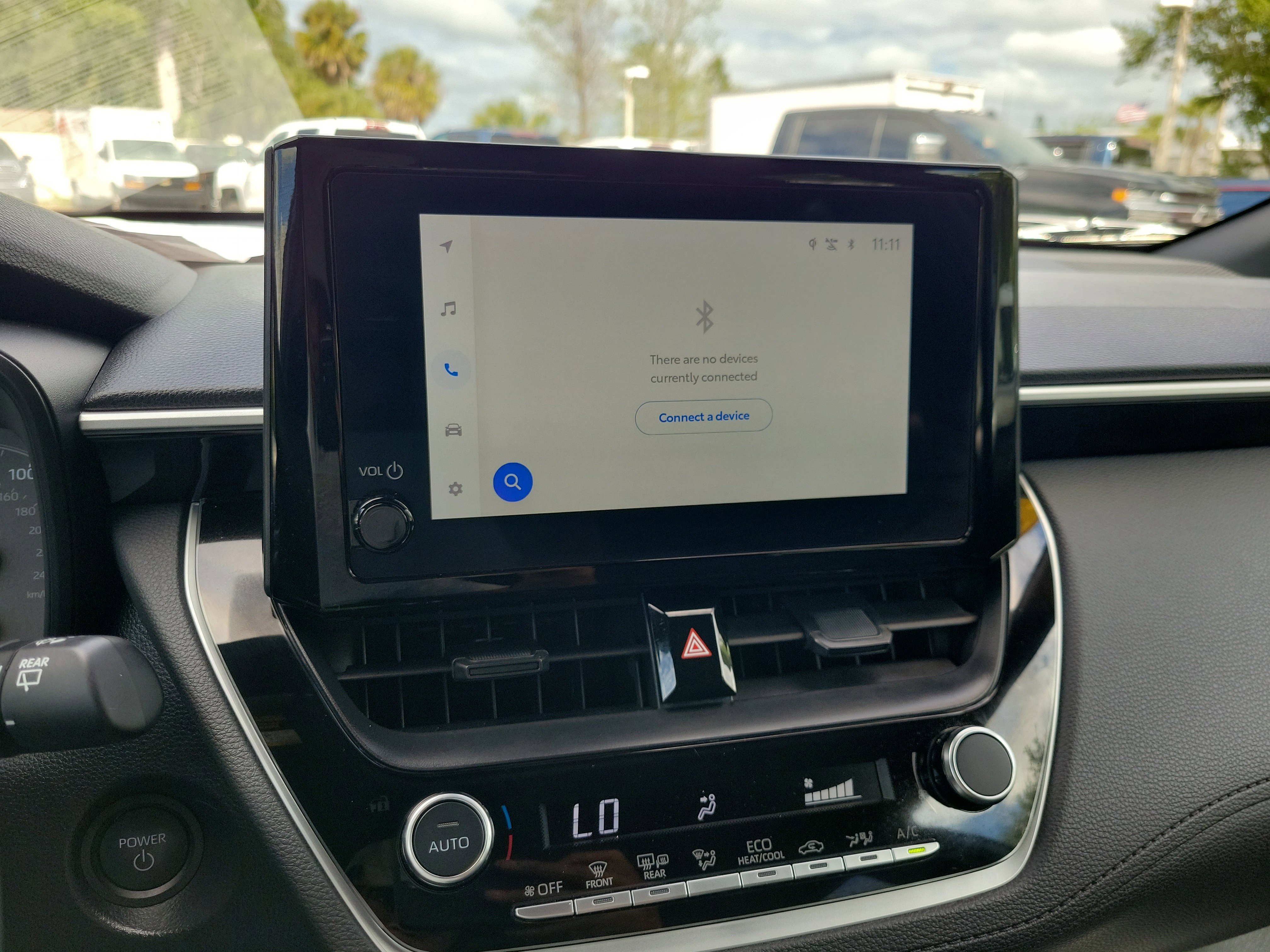 Used 2024 Toyota Corolla Cross SE image 22