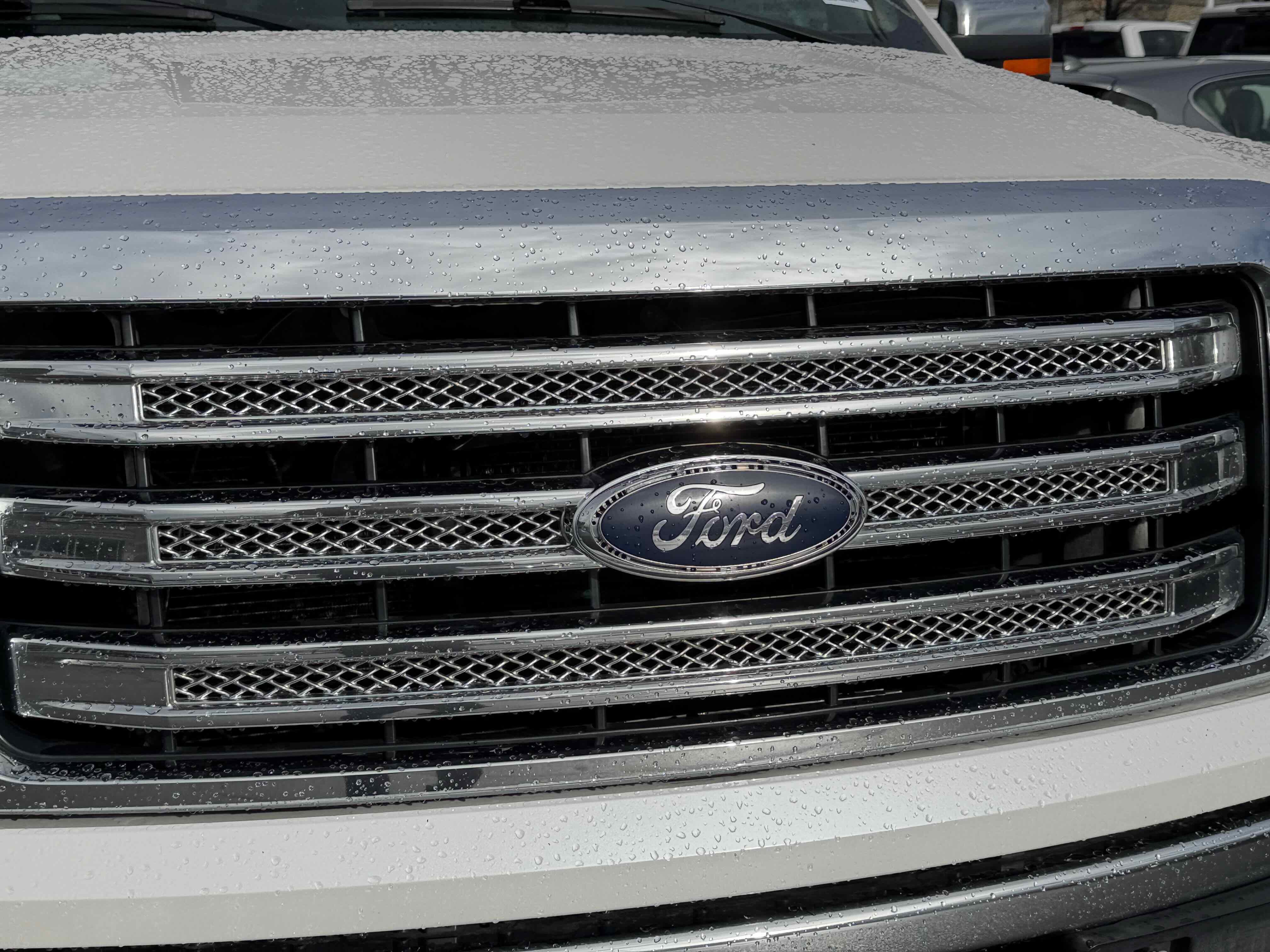 Used 2013 Ford F150 Lariat w/ Luxury Equipment Group image 13